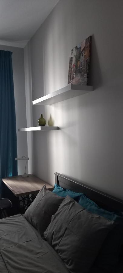 Квартира С Балконом И 2 Спальнями "Na Knyazheskoy" Apartment Odessa Luaran gambar
