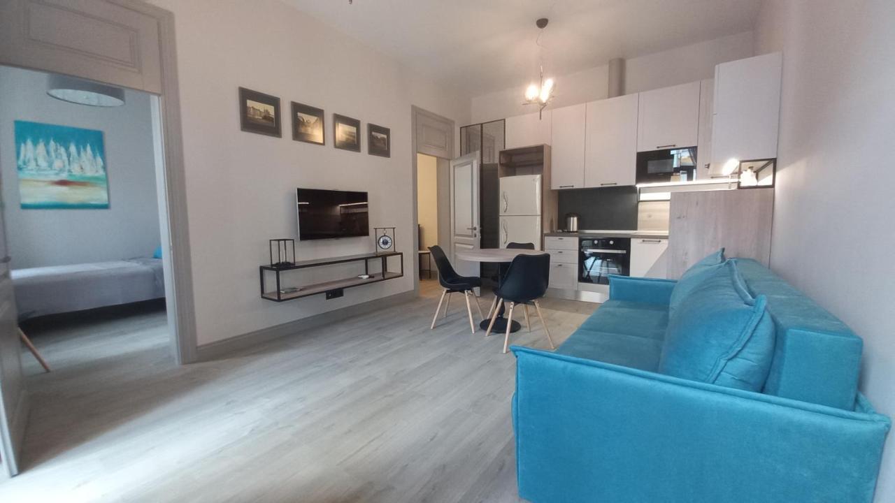 Квартира С Балконом И 2 Спальнями "Na Knyazheskoy" Apartment Odessa Luaran gambar